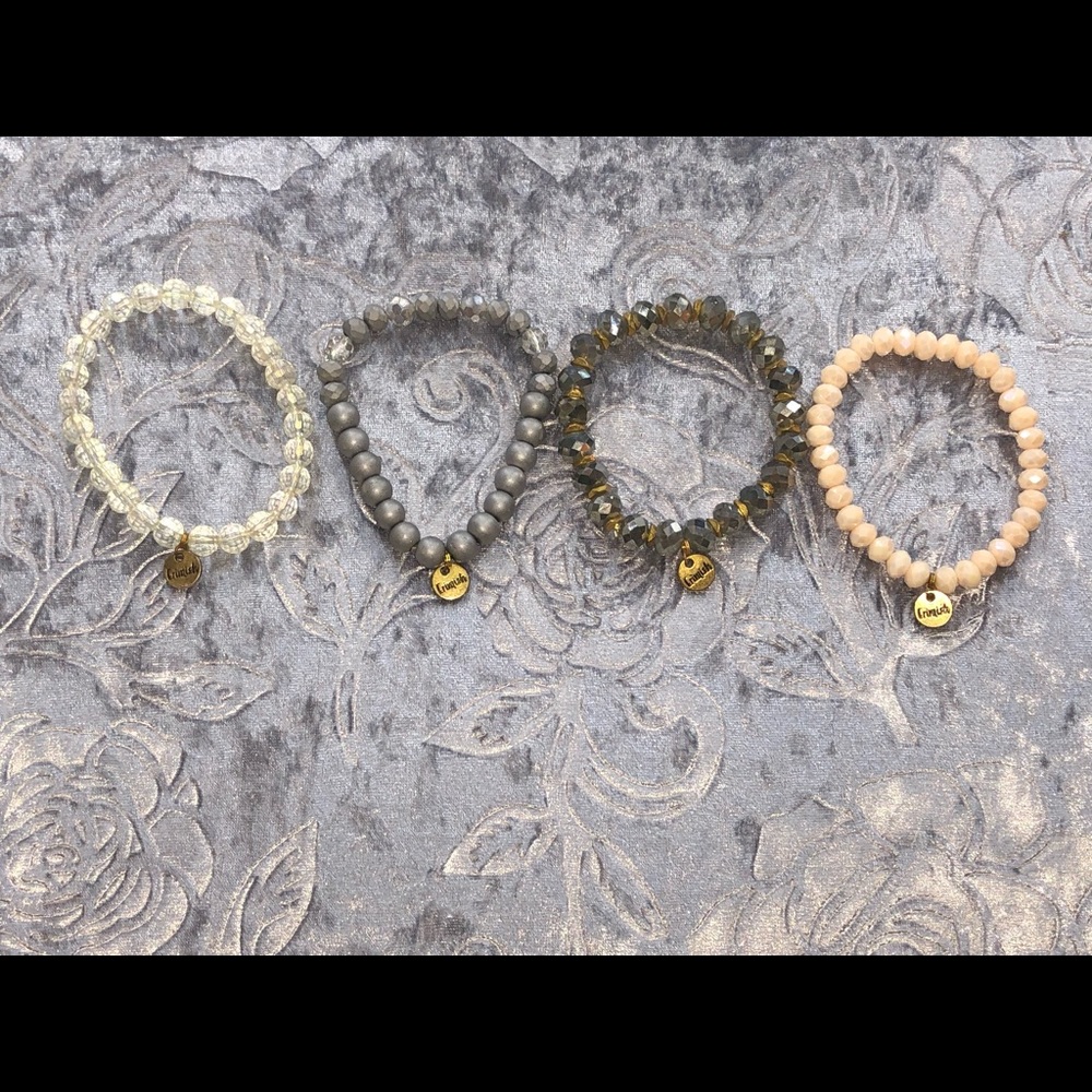 Set of 4 Ermish bracelets!😍